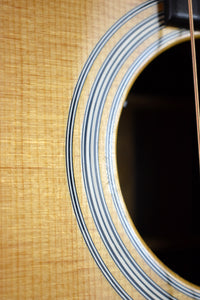 2006 Martin DC-28E