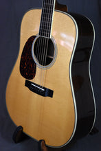 Load image into Gallery viewer, 2007 Martin Custom Shop D-35 Left-Handed