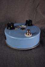 Load image into Gallery viewer, 2010s Kingston Orbiter SST Fuzz