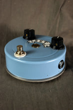 Load image into Gallery viewer, 2010s Kingston Orbiter SST Fuzz