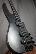 Load image into Gallery viewer, 2010s NS Designs CR5 Radius Fretless