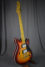 Load image into Gallery viewer, 2014 Fender Modern Player Starcaster