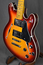 Load image into Gallery viewer, 2014 Fender Modern Player Starcaster