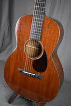 Load image into Gallery viewer, 2015 Collings 001 Mh