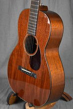 Load image into Gallery viewer, 2015 Collings 001 Mh