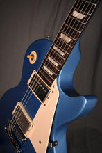 Load image into Gallery viewer, 2017 Gibson Les Paul Studio T Pelham Blue