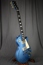 Load image into Gallery viewer, 2017 Gibson Les Paul Studio T Pelham Blue