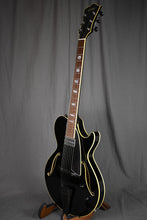 Load image into Gallery viewer, 2017 Collings Eastside Jazz LC Deluxe