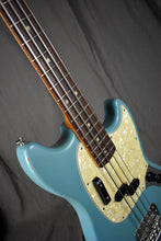 Load image into Gallery viewer, 2017 Fender JMJ Road Worn Mustang Bass