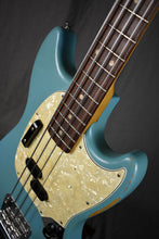 Load image into Gallery viewer, 2017 Fender JMJ Road Worn Mustang Bass