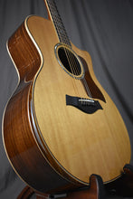 Load image into Gallery viewer, 2017 Taylor 814ce Dlx