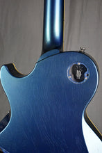 Load image into Gallery viewer, 2018 Collings CL Deluxe Aged Pelham Blue