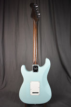 Load image into Gallery viewer, 2019 Fender Limited Edition American Professional Stratocaster