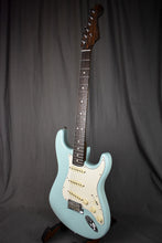 Load image into Gallery viewer, 2019 Fender Limited Edition American Professional Stratocaster