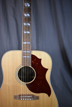 Load image into Gallery viewer, 2020 Gibson Hummingbird Studio Walnut