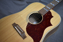 Load image into Gallery viewer, 2020 Gibson Hummingbird Studio Walnut