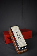 Load image into Gallery viewer, 2020 Vox V847-C MIJ Wah Pedal