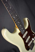 Load image into Gallery viewer, 2021 Fender Custom Shop Wildwood 10 Journeyman ’61 Stratocaster