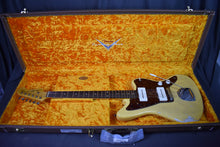 Load image into Gallery viewer, 2021 Fender Custom Shop WW10 ’65 Heavy Relic Jazzmaster