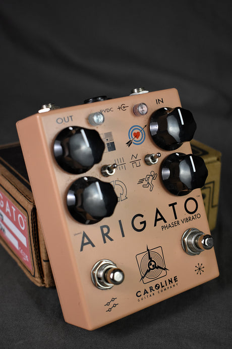 2022 Caroline Arigato Phaser Vibrato