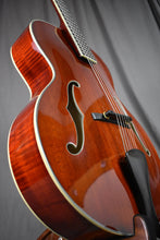 Load image into Gallery viewer, 2022 Eastman AR805 Archtop