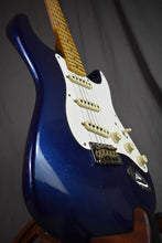 Load image into Gallery viewer, 2022 Fender Custom Shop WW10 ’57 Stratocaster Ultra-Light Journeyman