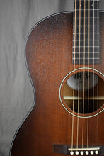 Load image into Gallery viewer, 2022 Iris RCM-000 All-Mahogany