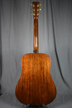 Load image into Gallery viewer, 2022 Martin D-18 Modern Deluxe