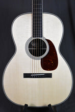 Load image into Gallery viewer, Collings 0002H G w/ 1-3/4&quot; Nut, Bound Fingerboard &amp; Peghead