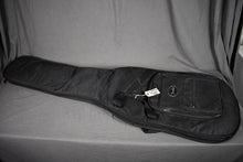 Load image into Gallery viewer, 2023 Fender American Performer Mustang Bass