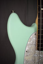 Load image into Gallery viewer, 2023 Fender American Performer Mustang Bass