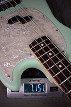Load image into Gallery viewer, 2023 Fender American Performer Mustang Bass