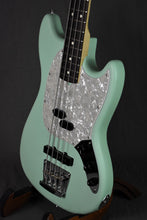 Load image into Gallery viewer, 2023 Fender American Performer Mustang Bass