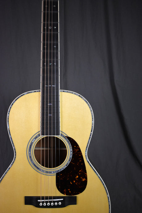 Martin Custom Shop 00-41 Koa