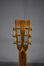 Load image into Gallery viewer, Martin Custom Shop 00-41 Koa