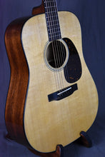 Load image into Gallery viewer, 2023 Martin D-18