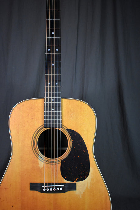 Martin D-28 StreetLegend