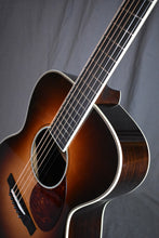 Load image into Gallery viewer, Bourgeois OM-Large Soundhole Sunburst