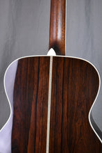 Load image into Gallery viewer, Bourgeois OM-Large Soundhole Sunburst