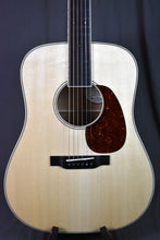 Load image into Gallery viewer, Bourgeois D Custom Large Soundhole