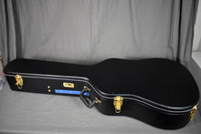 Load image into Gallery viewer, Iris DF Smeck All-Black Adirondack Top