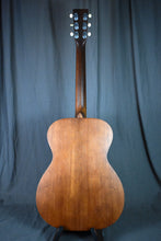 Load image into Gallery viewer, 2024 Martin 000-17 Whiskey Sunset