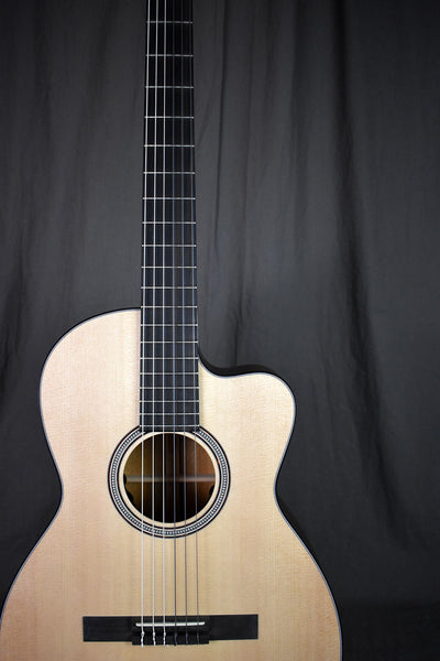 Martin 000C12-16E Nylon – Telluride Music Co.