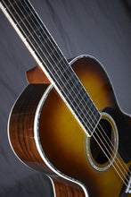 Load image into Gallery viewer, Martin Custom Shop 00-41 Ambertone Guatemalan Rosewood