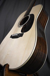 Martin Custom Shop D-28 Wild Grain