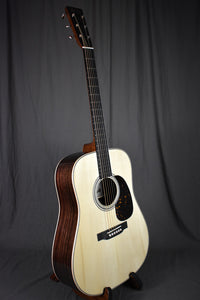 Martin Custom Shop D-28 Wild Grain