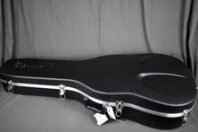 Load image into Gallery viewer, Martin Custom Shop OM-28 Cocobolo