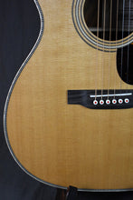 Load image into Gallery viewer, Martin Custom Shop OM-28 Cocobolo