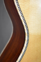 Load image into Gallery viewer, Martin Custom Shop OM-28 Cocobolo