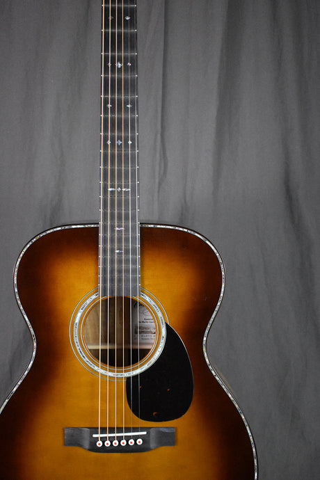 Martin Custom Shop OM-41 Koa Ambertone